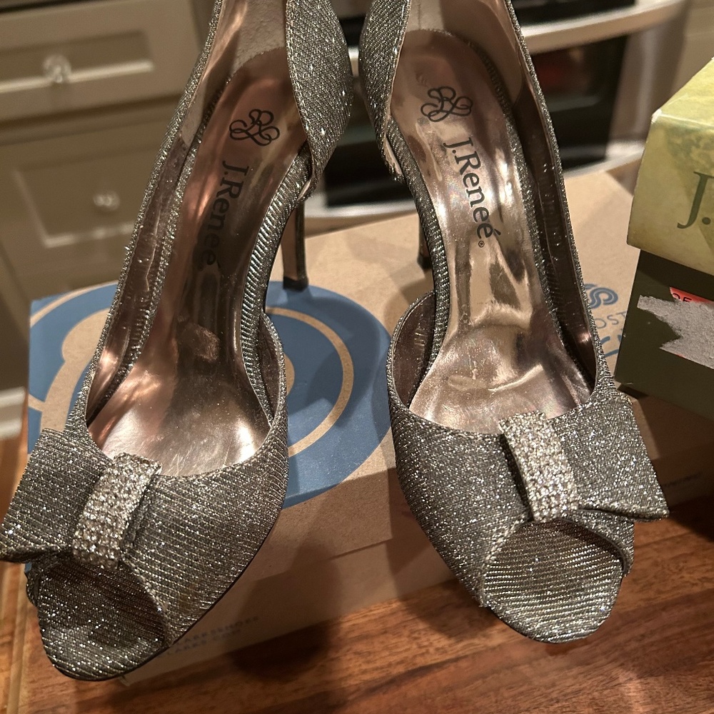 J. Renee Silver Pewter "Skylar" Sparkle High Heels with a Rhinestone Bow